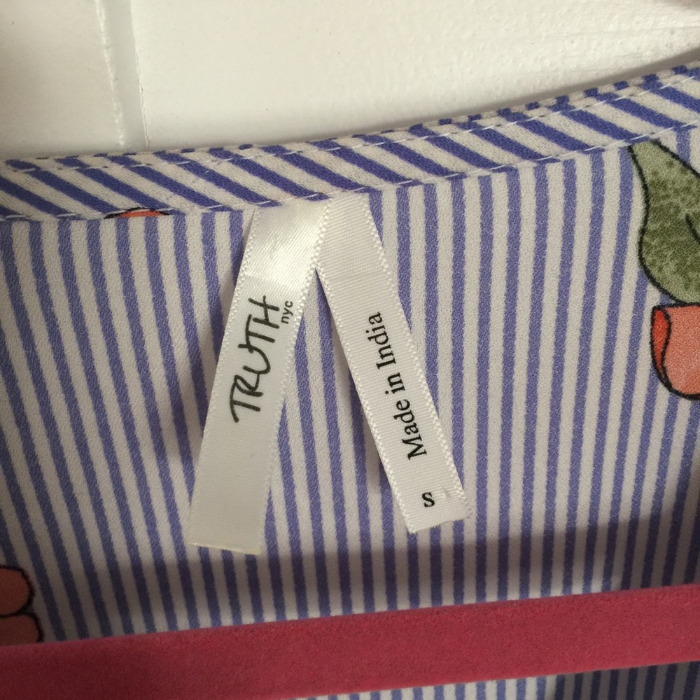 Women’s blouse - Picture 3 of 6